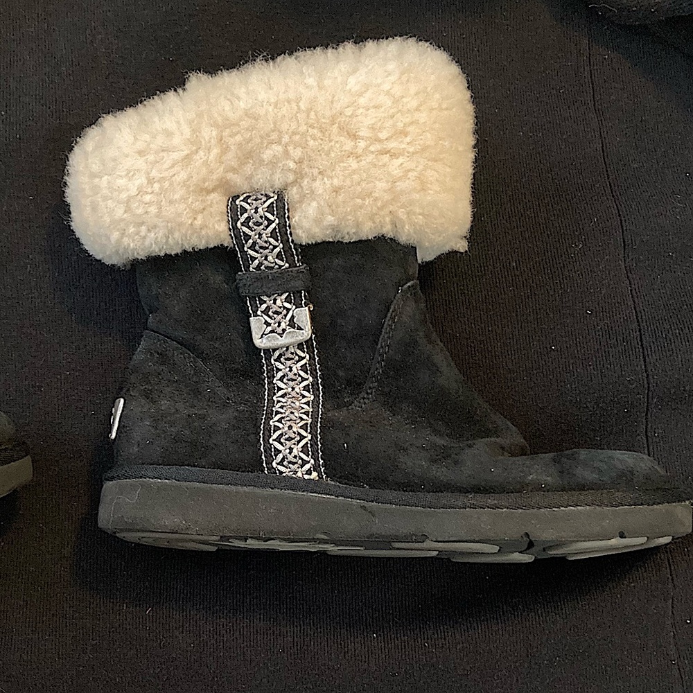 UGG Metro Tas Boot Black Size 5
